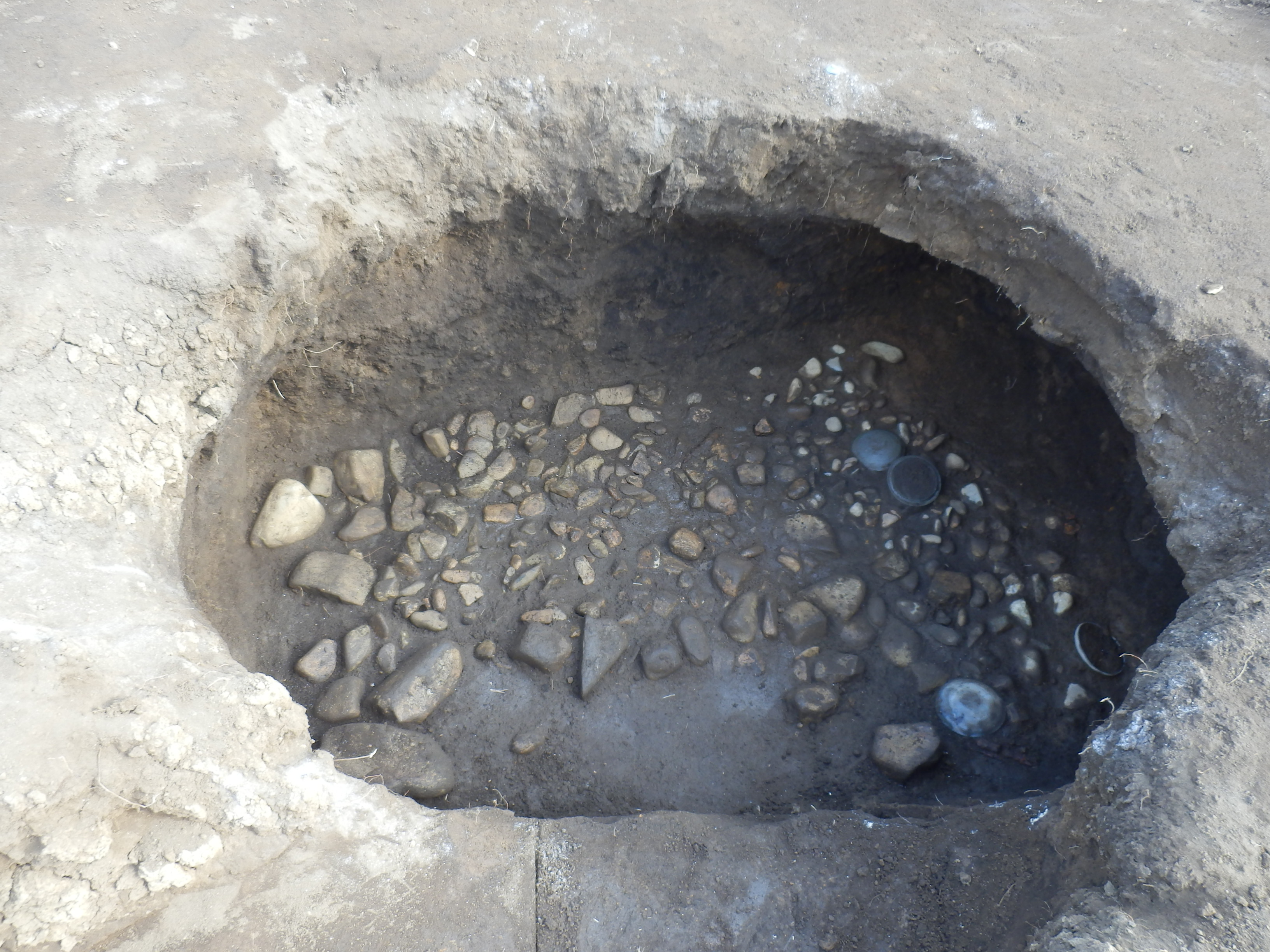 １号周辺で発見された地下式横穴墓