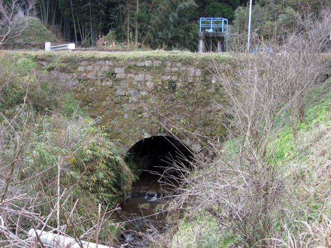 靉靆橋