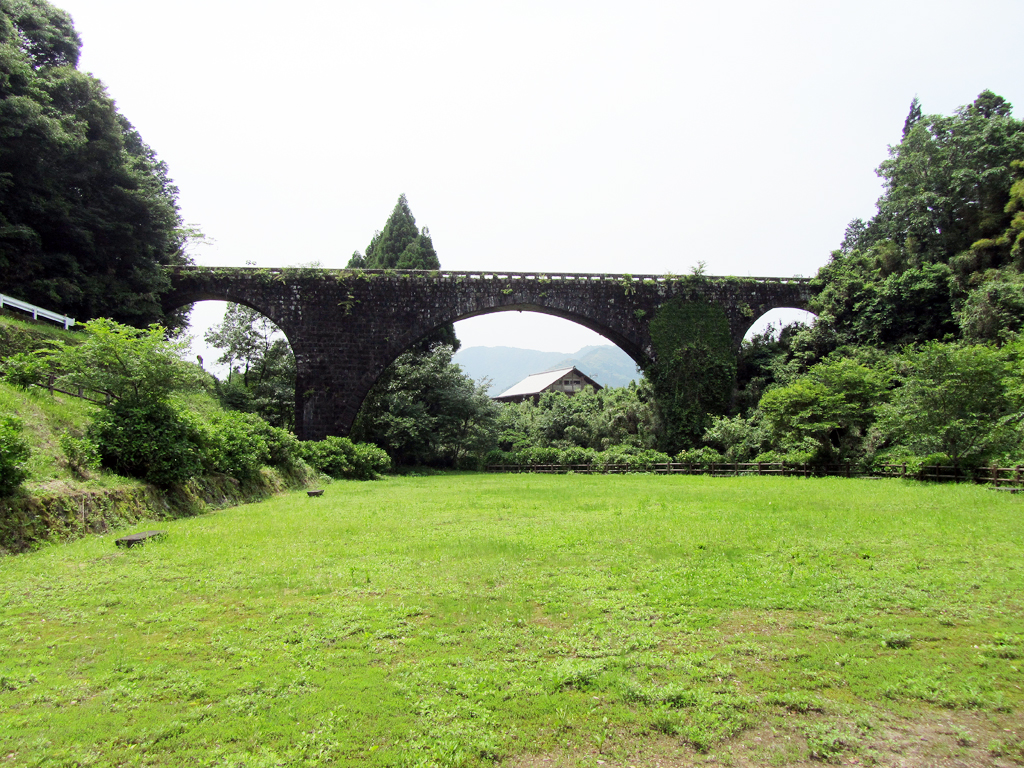 めがね橋遠景4（東より）