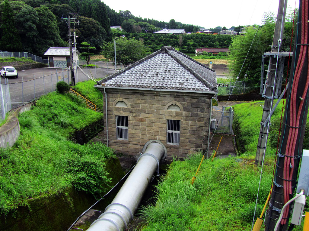 黒北発電所（南より）