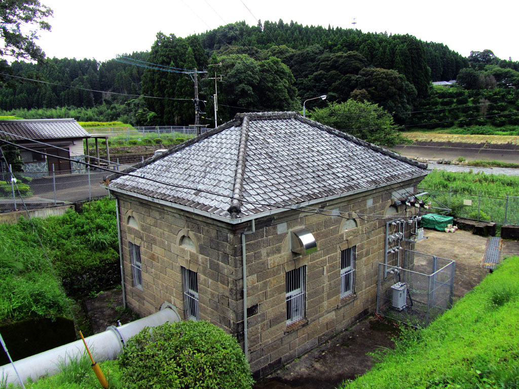 黒北発電所（南東より）