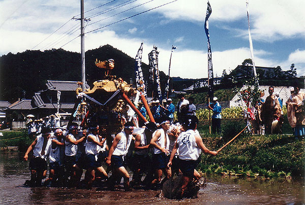 上の宮田神事