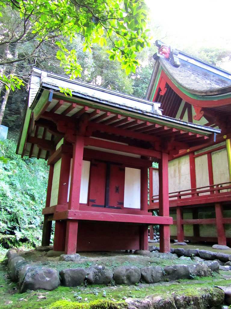 巨田神社摂社若宮社