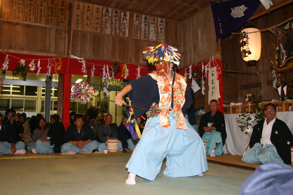 椎葉神楽（栂尾神楽）