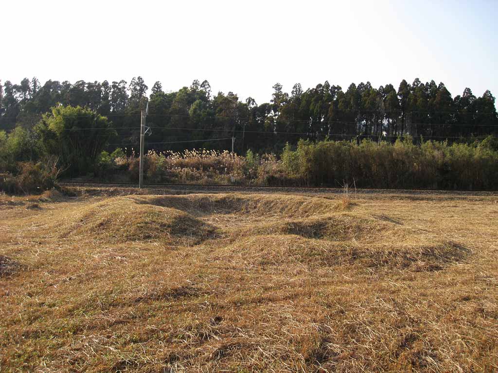 旧藩都農牧駒追込場跡（東より）