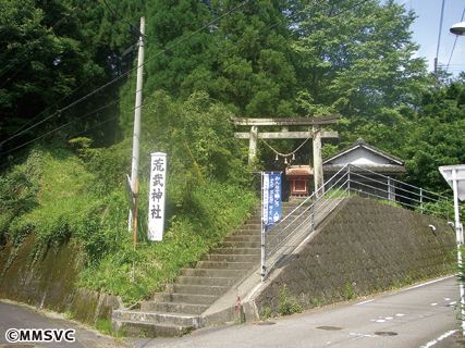 053荒武神社