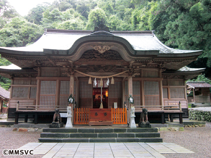 131行縢神社