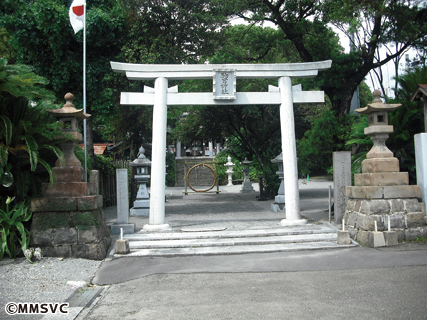 153駒宮神社