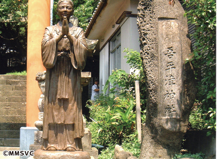 157吾平津神社の裏山