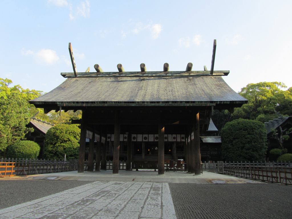 宮崎神宮拝所