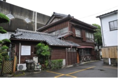 奈良家住宅主屋および別棟