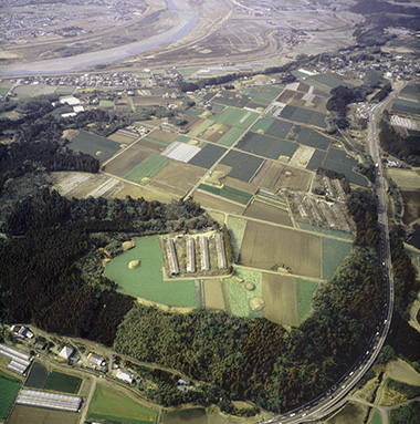 持田古墳群全景